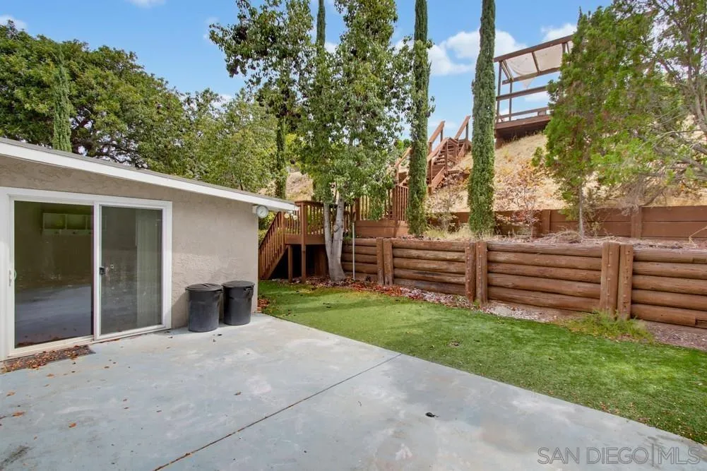 9649 Halberns Boulevard Santee, CA 92071 - Photo 36 of 47
