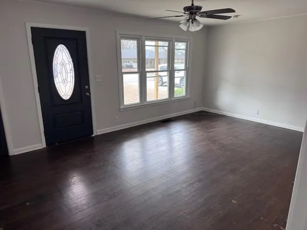 $1,550 | 2025 Cedar Street, Paris, TX 75460