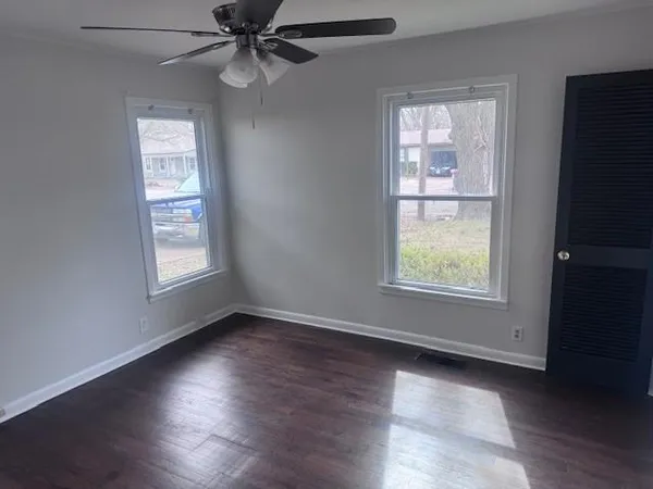 $1,550 | 2025 Cedar Street, Paris, TX 75460
