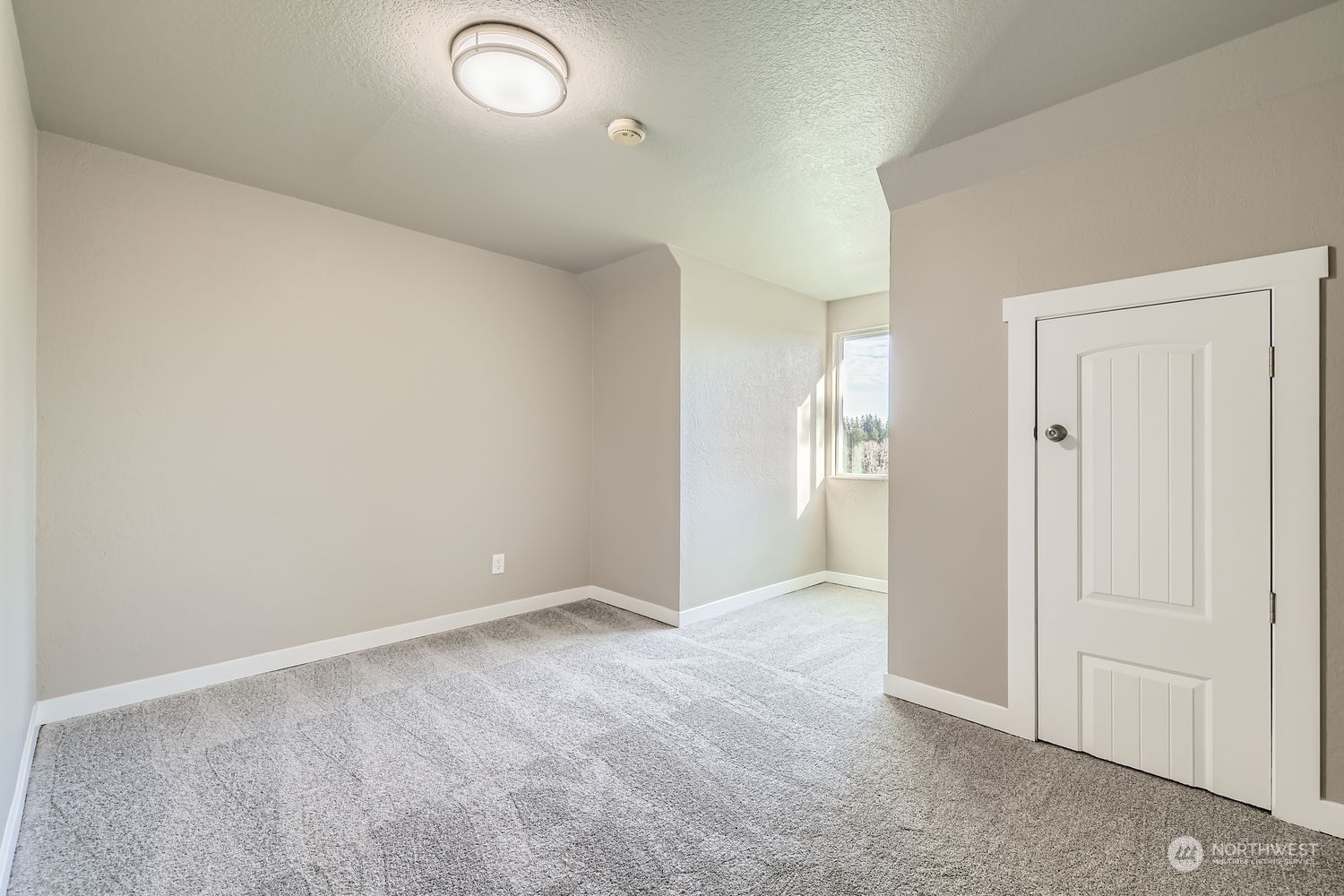 317 167th Place Southeast Bothell, WA 98012 - Photo 25 of 28 Gallery Image 25