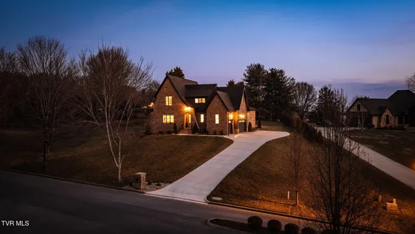 $1,425,000 | 302 Huntington Way, Johnson City, TN 37604