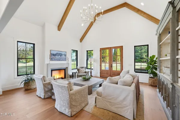 $1,425,000 | 302 Huntington Way, Johnson City, TN 37604