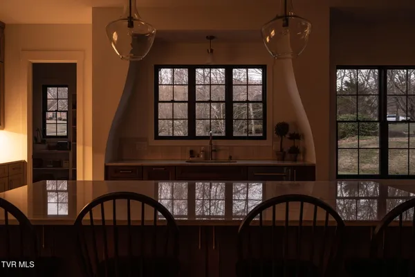 $1,425,000 | 302 Huntington Way, Johnson City, TN 37604