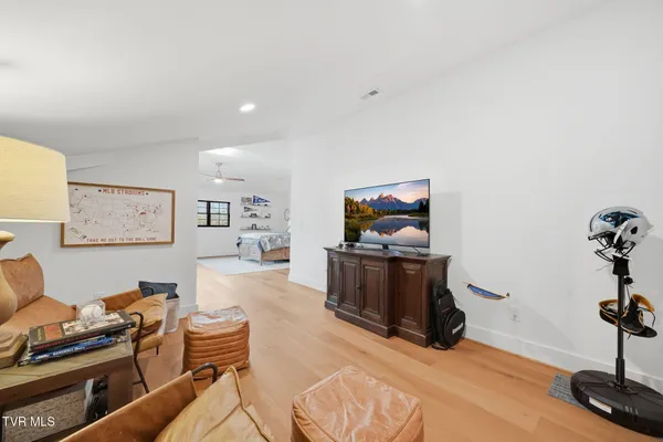 $1,425,000 | 302 Huntington Way, Johnson City, TN 37604