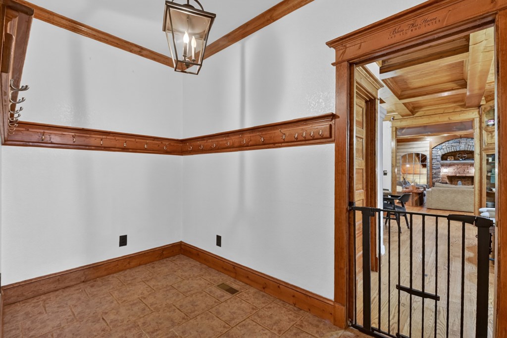 247 Craigtown Road Ellijay, GA 30540 - Photo 32 of 97