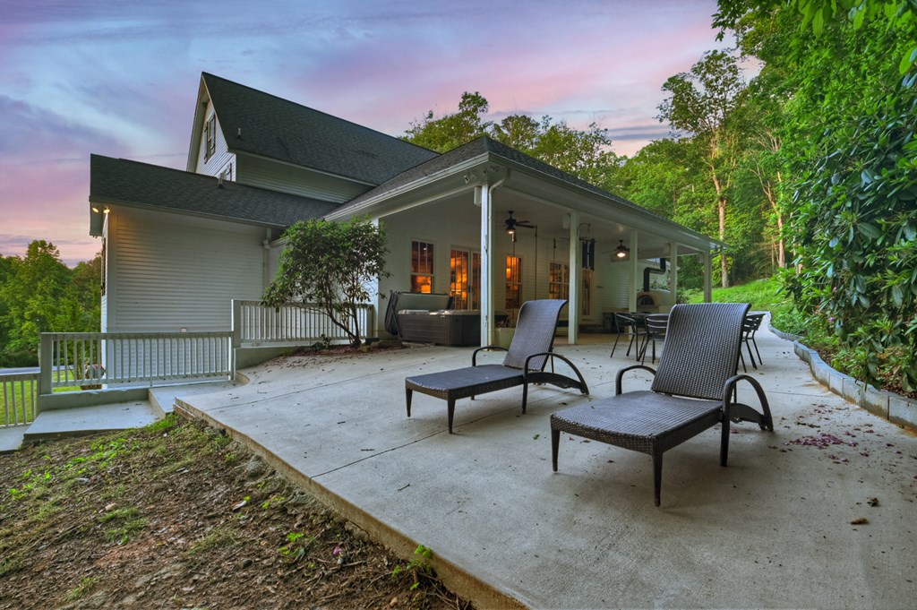 247 Craigtown Road Ellijay, GA 30540 - Photo 8 of 97