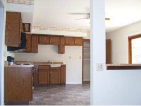451 South Schoolview Drive Rochester, IN 46975 - Photo 3 of 8 Gallery Image 3