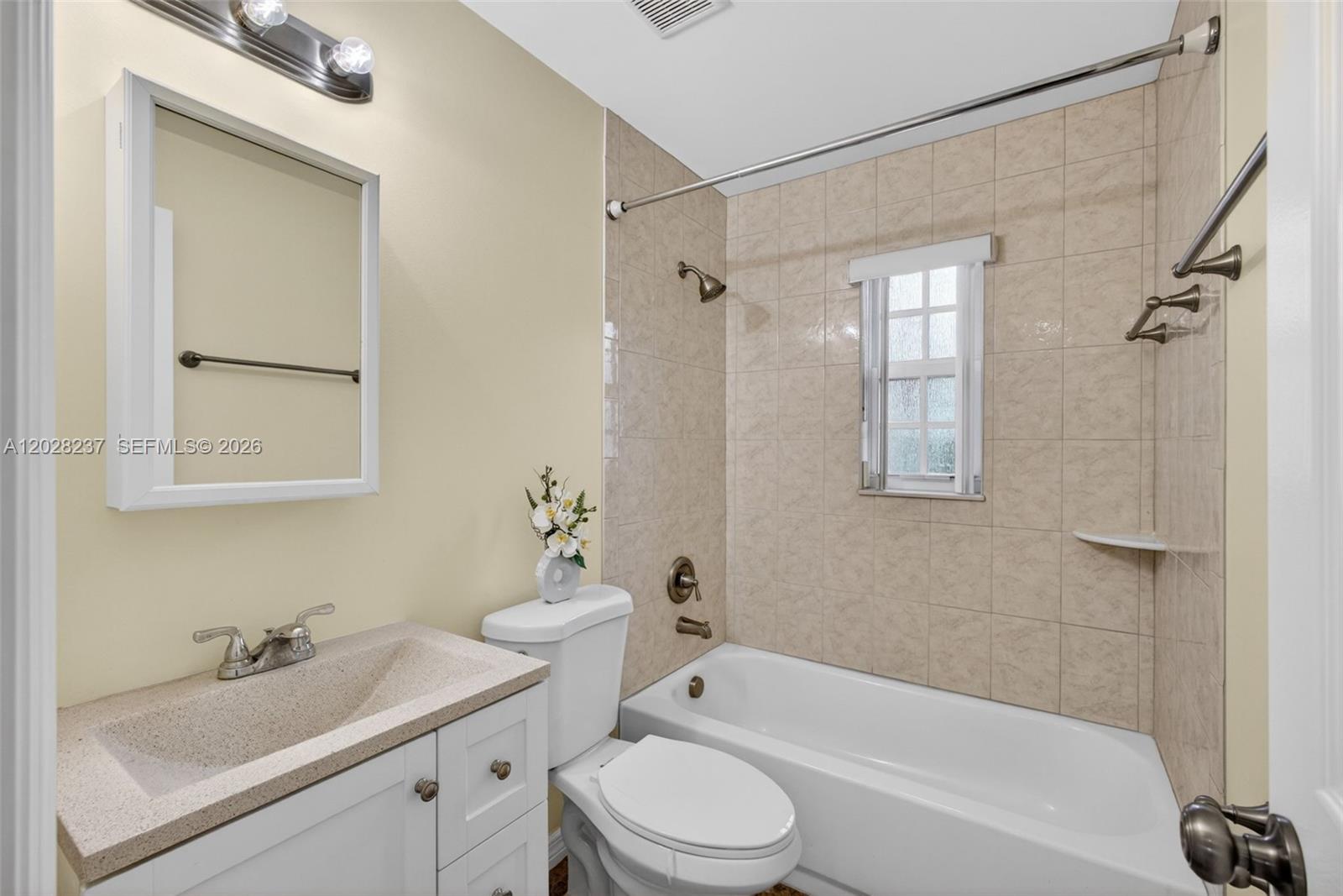 1570 West 13th Street Riviera Beach, FL 33404 - Photo 6 of 15