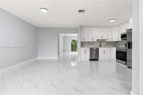 $499,900 | 8500 Southwest 20th Street, North Lauderdale, FL 33068