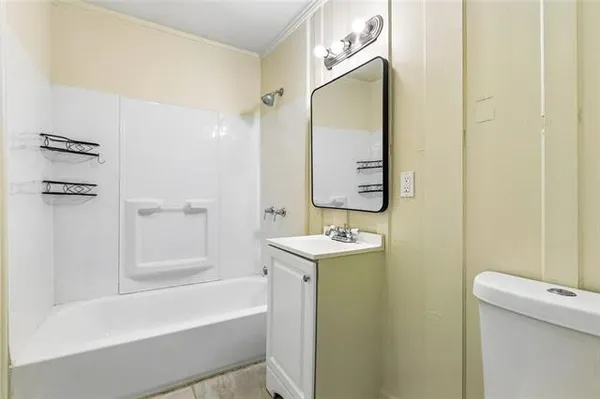 $1,600 | 438 Huntlee Drive, New Orleans, LA 70131