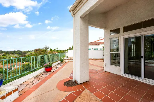 $1,020,000 | 3315 Tripoli Way, Oceanside, CA 92056