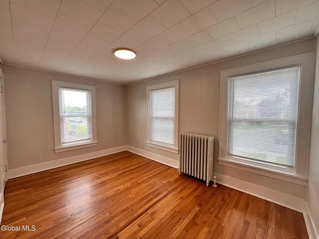 $1,850 | 1534 Central Avenue, Colonie, NY 12205