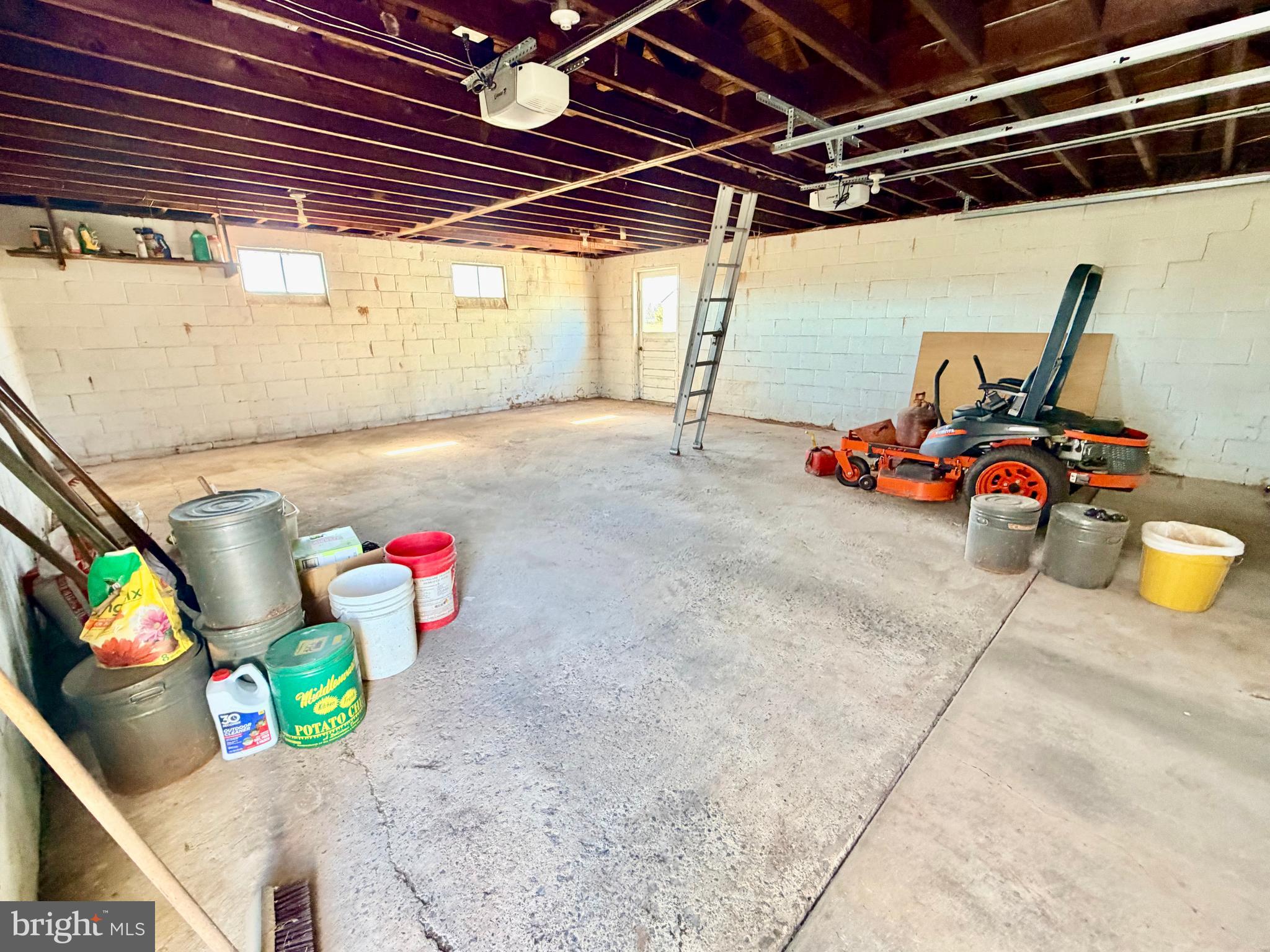 2716 South Madden Road Hustontown, PA 17229 - Photo 21 of 31 GARAGE