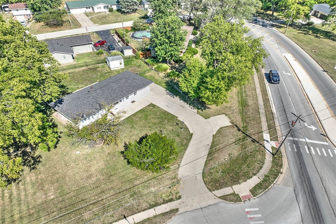 317 North Country Club Road Decatur, IL 62521 - Photo 25 of 30