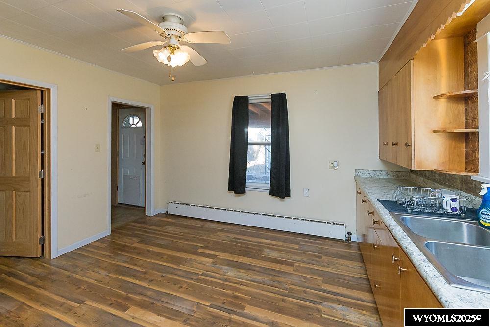 816 Center Street Rock Springs, WY 82901 - Photo 5 of 27
