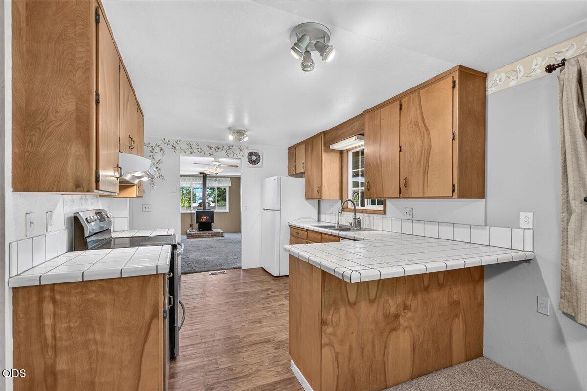624 Crowson Road Ashland, OR 97520 - Photo 14 of 41
