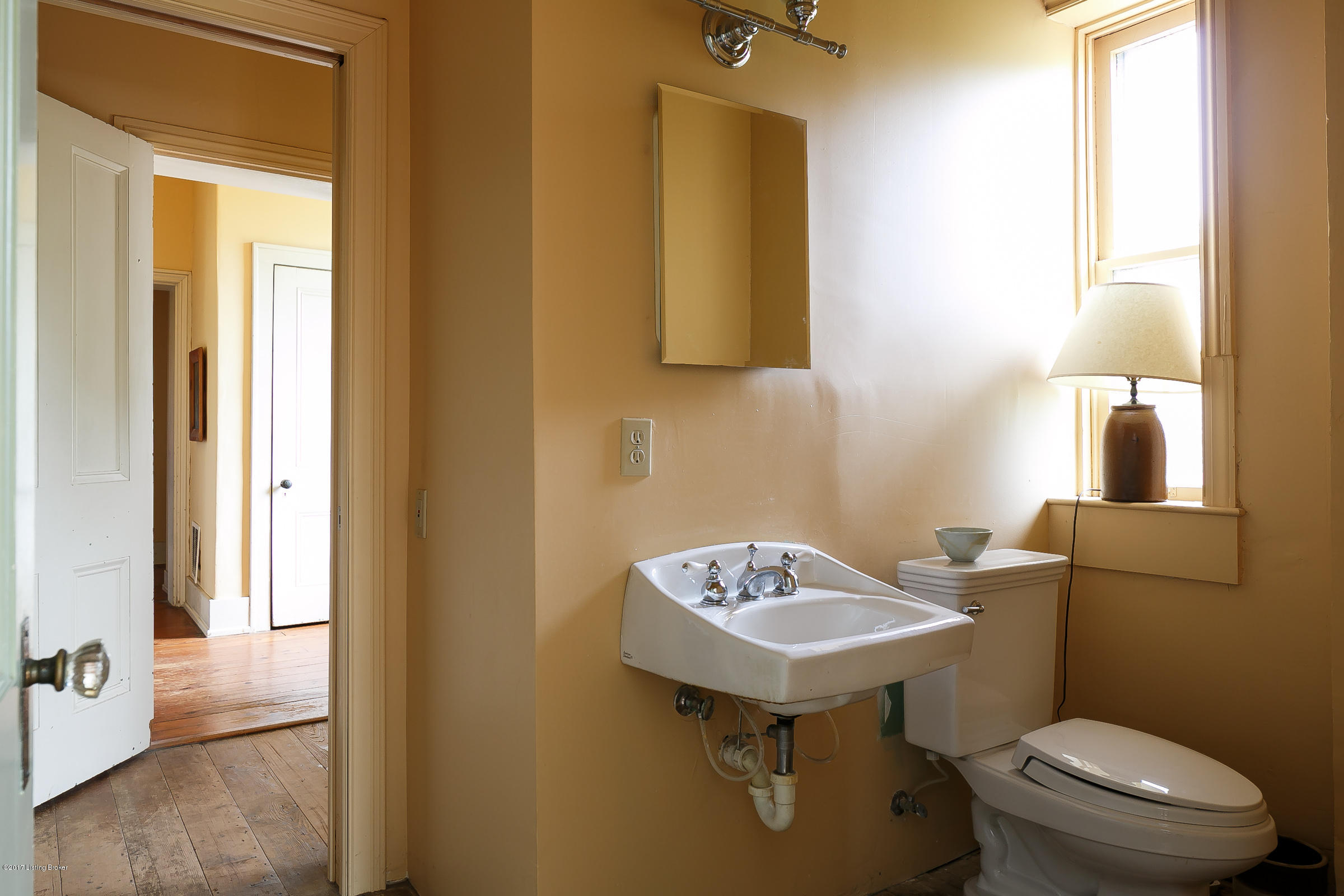 726 Waterford Road Louisville, KY 40207 - Photo 31 of 42 Tim Furlong Jr. - JS - Waterford (32 of