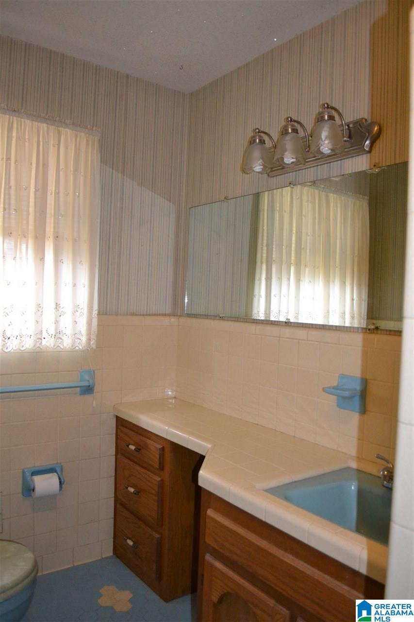 1040 Hallmark Road Birmingham, AL 35214 - Photo 11 of 19 Gallery Image 11