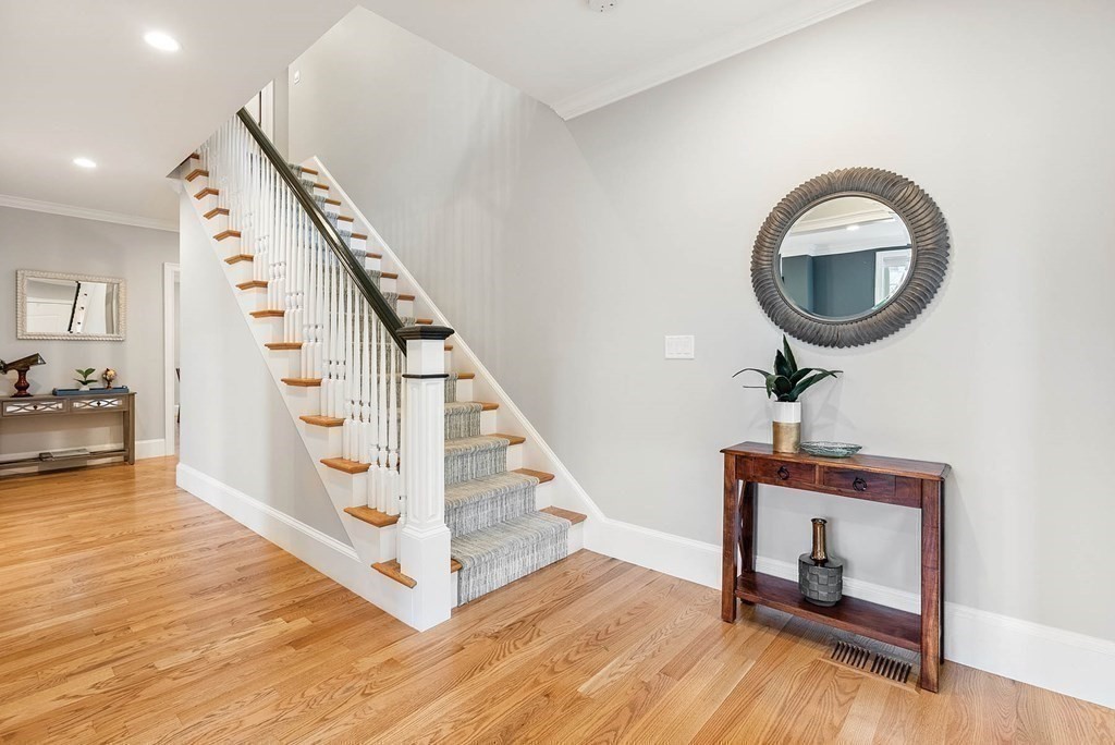 240 Wiswall Road Newton, MA 02459 - Photo 7 of 36 Gallery Image 7