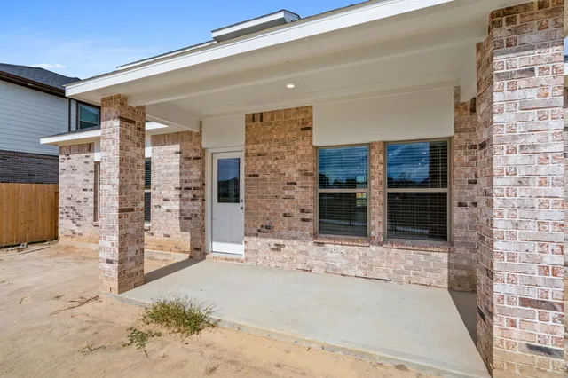 a view of a entryway door of the house