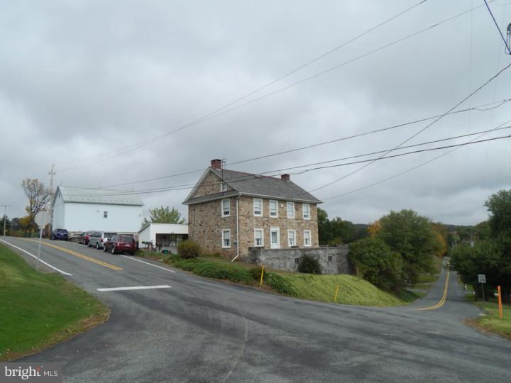416 Sawmill Road Boyertown, PA 19512 - Photo 8 of 19 Gallery Image 8