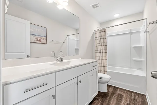 $317,500 | 205 Brochaill Court, Piedmont, SC 29673