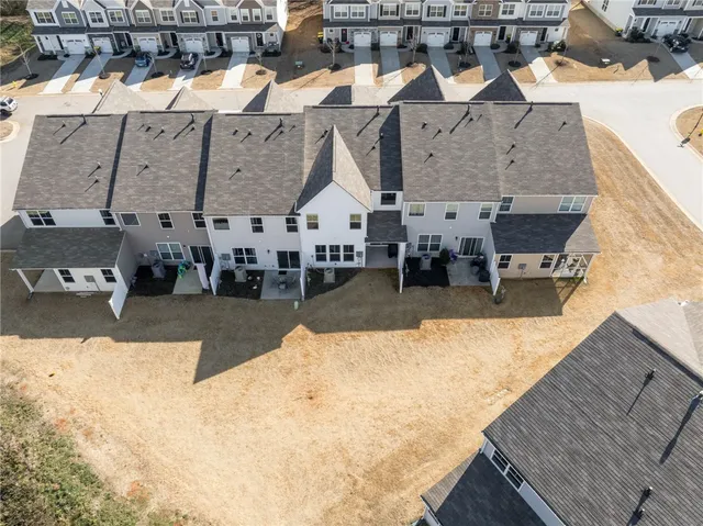 $317,500 | 205 Brochaill Court, Piedmont, SC 29673