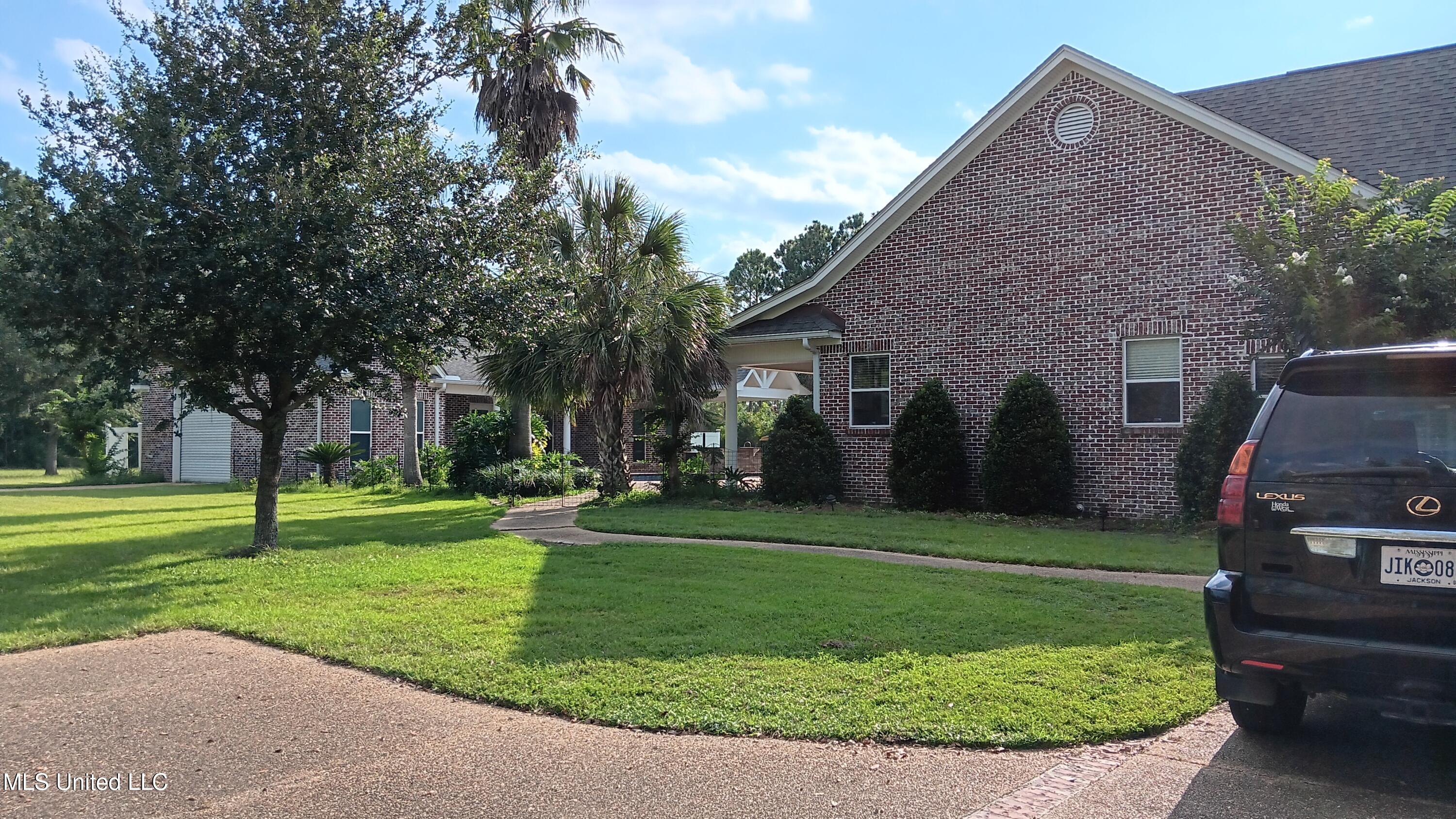 12575 Joe Batt Road Vancleave, MS 39565 - Photo 4 of 46 Image 04