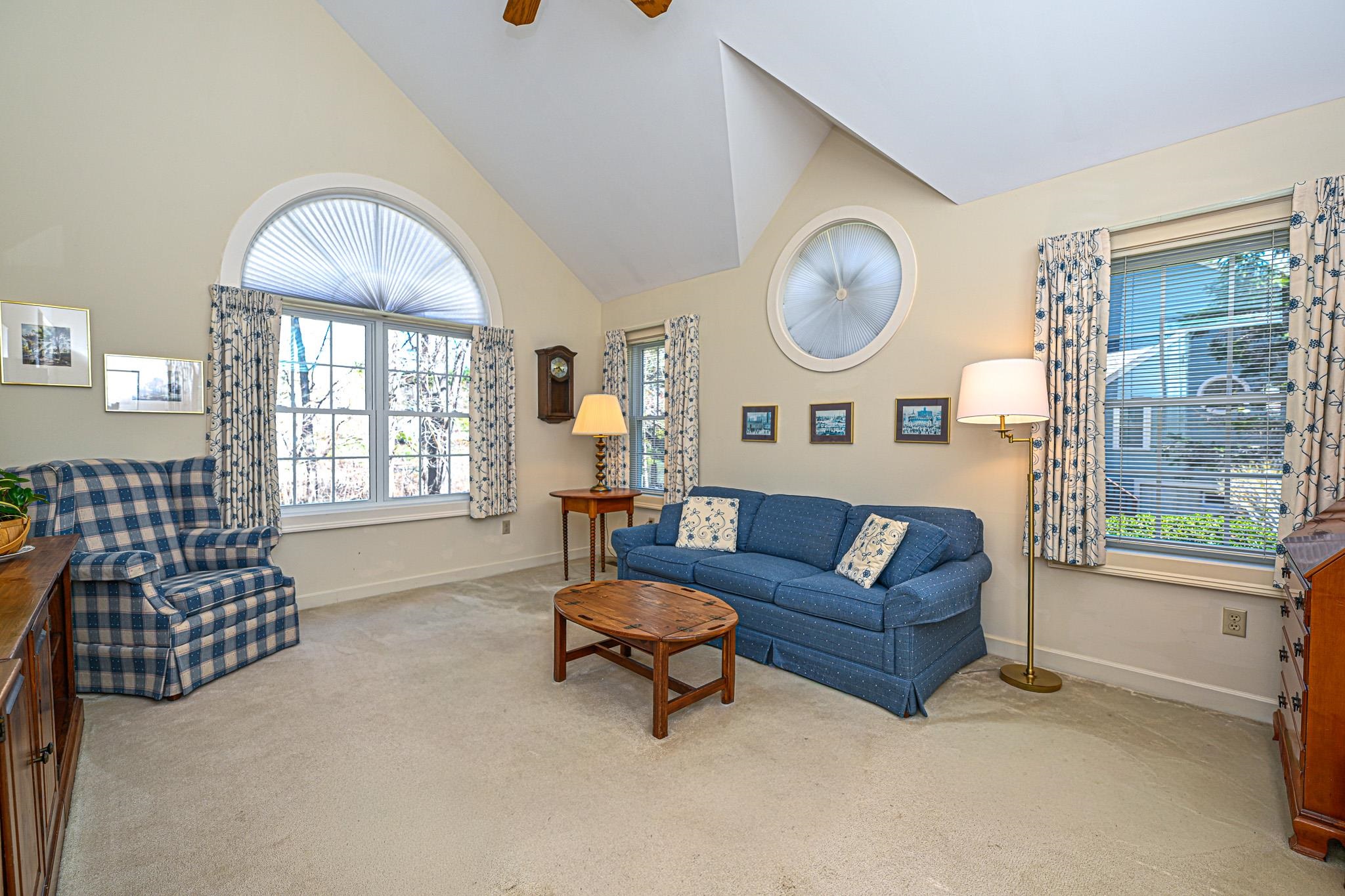 63 Peninsula Drive Stratham, NH 03885 - Photo 19 of 52