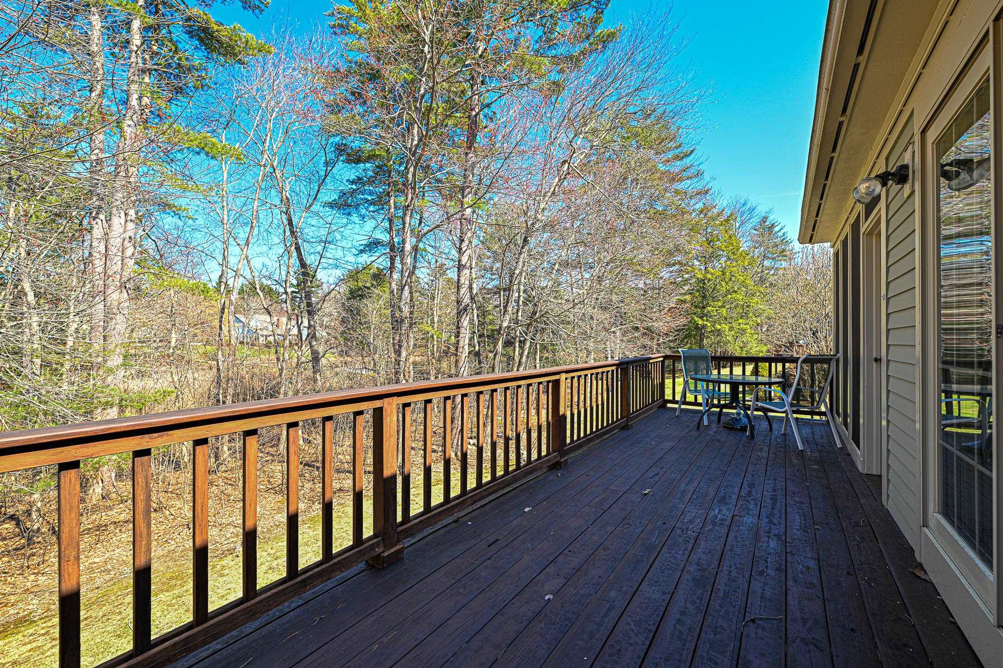 63 Peninsula Drive Stratham, NH 03885 - Photo 23 of 52