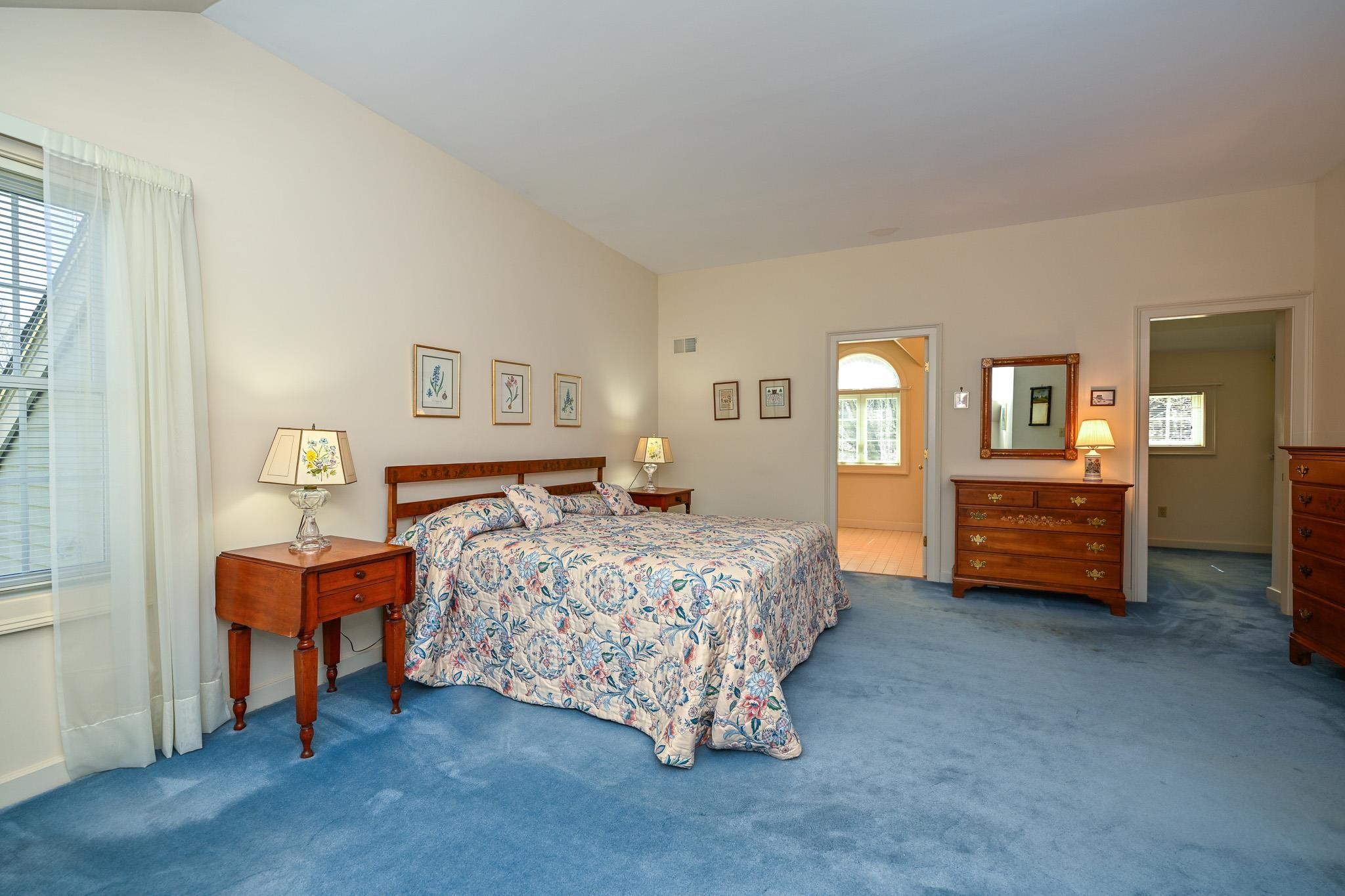 63 Peninsula Drive Stratham, NH 03885 - Photo 30 of 52