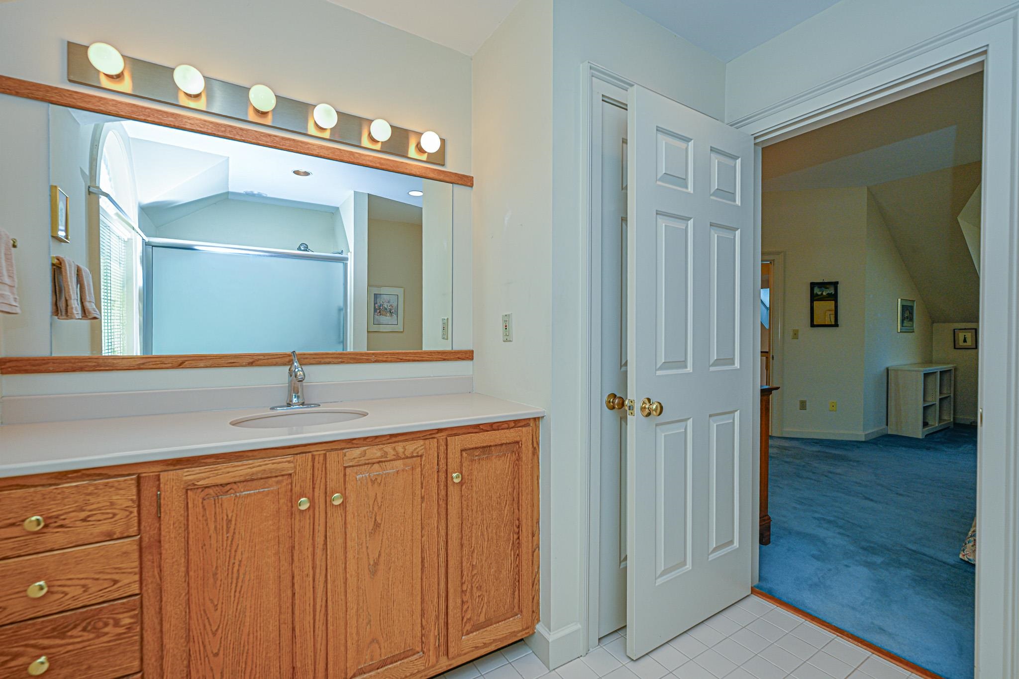 63 Peninsula Drive Stratham, NH 03885 - Photo 32 of 52