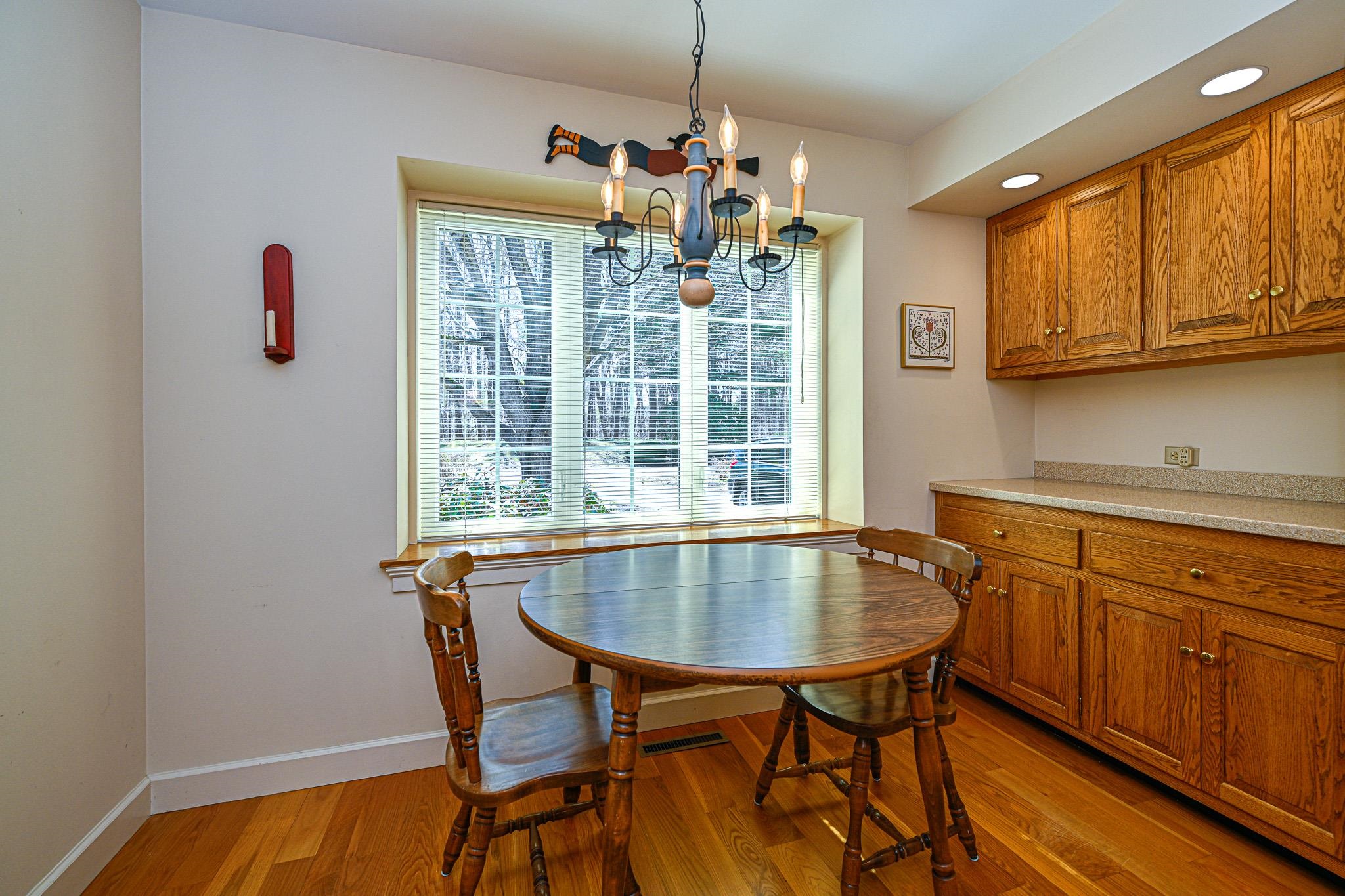 63 Peninsula Drive Stratham, NH 03885 - Photo 7 of 52