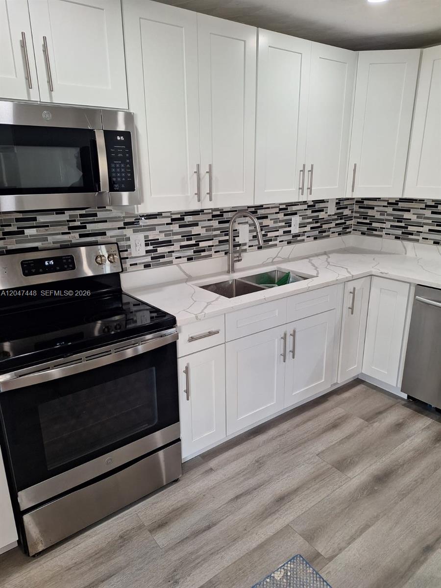 6328 Southwest 20th Street Miramar, FL 33023 - Photo 3 of 9