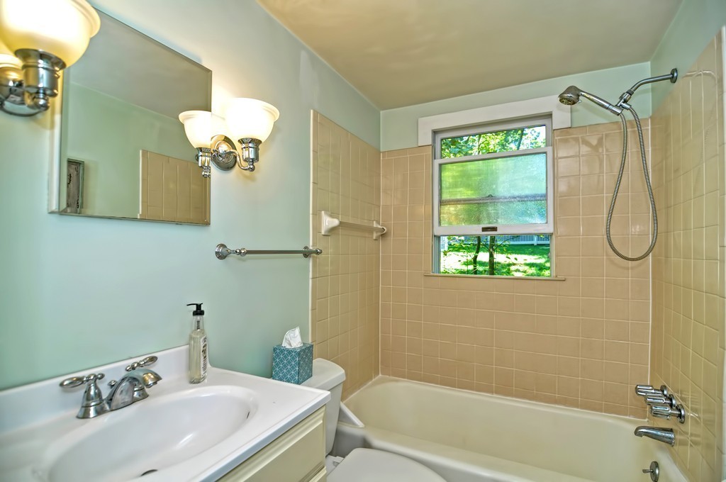 35 Nashoba Road Acton, MA 01720 - Photo 17 of 26 Gallery Image 17