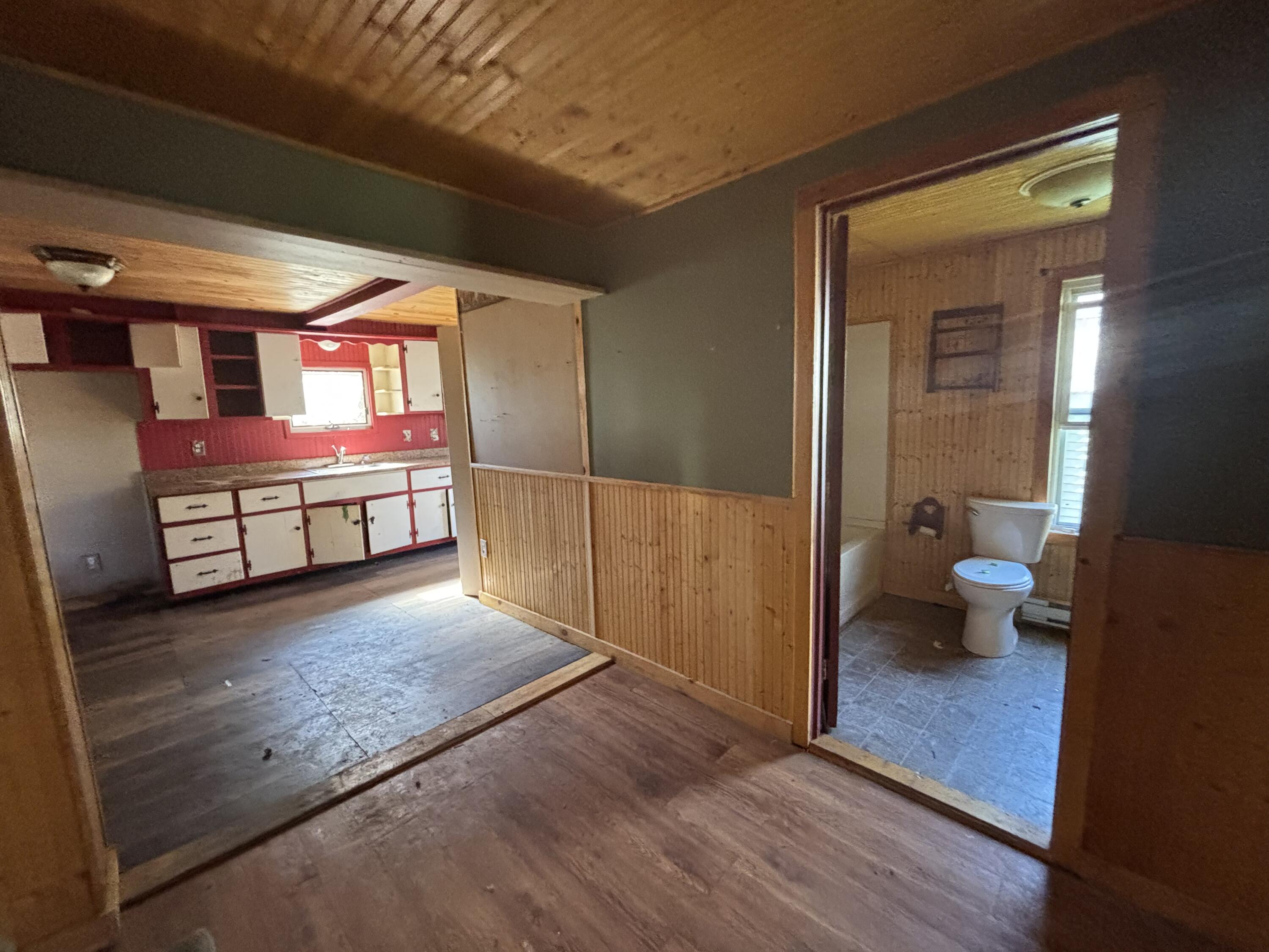 50 Pleasant Street Hartland, ME 04943 - Photo 4 of 25 DD3B5350-F85F-4EC3-8BBD-9DAD18BC2F88