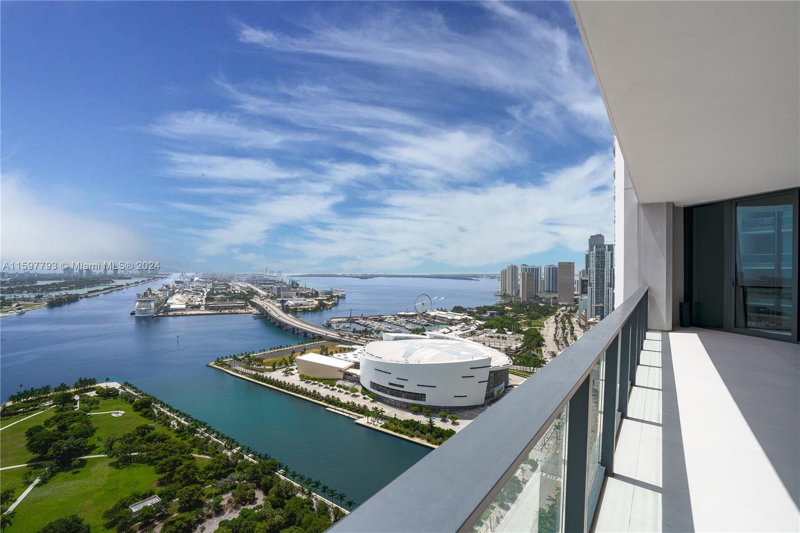 1000 Biscayne Boulevard, Unit 3701 Miami, FL 33132 - Photo 56 of 98 a view of a terrace with furniture