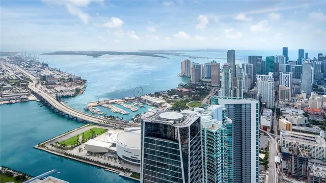 $7,100,000 | 1000 Biscayne Boulevard, Unit 3701, Miami, FL 33132