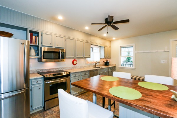 14 Wolcott Road Lynn, MA 01902 - Photo 18 of 29 Gallery Image 18