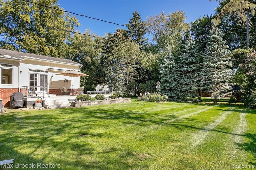 749 Leinster Road Rochester Hills, MI 48309 - Photo 31 of 42