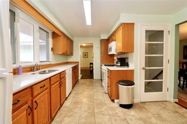 $299,900 | 1289 West Avenue, Parma, NY 14468