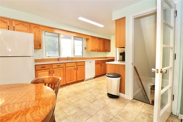 $299,900 | 1289 West Avenue, Parma, NY 14468