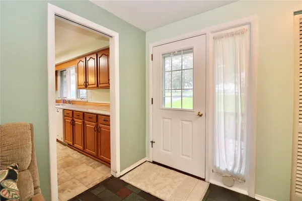 $299,900 | 1289 West Avenue, Parma, NY 14468