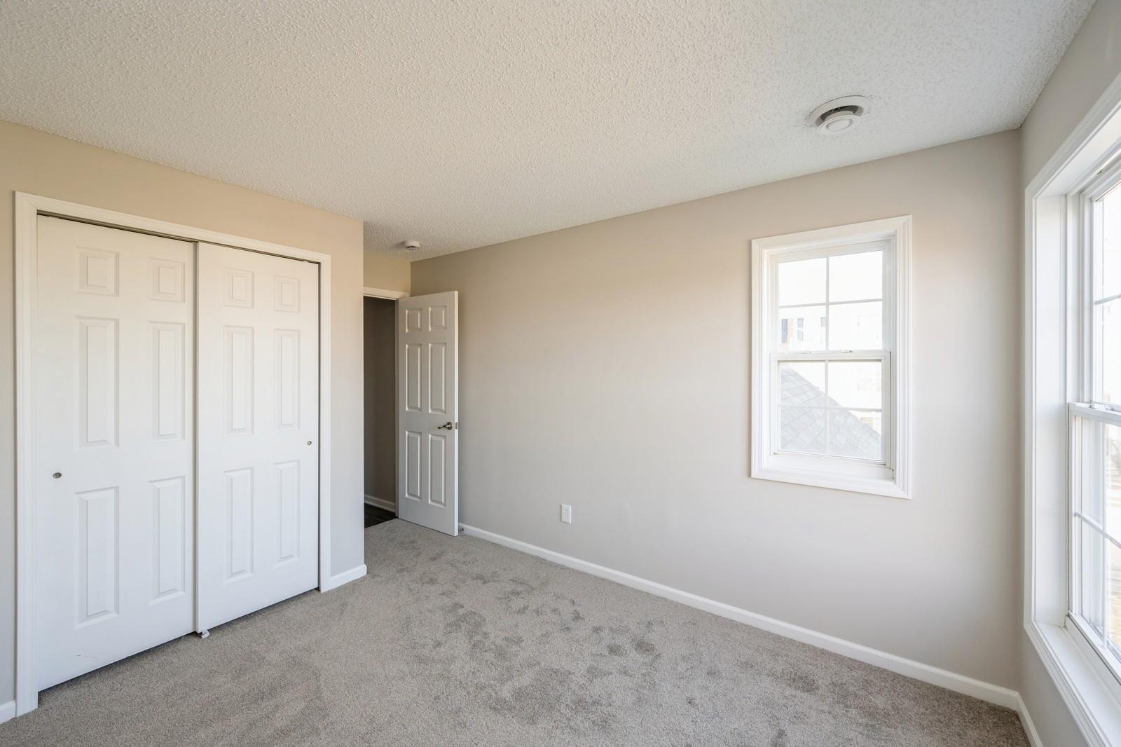 7615 Elm Grove Avenue, Unit 612 New Hope, MN 55428 - Photo 11 of 16