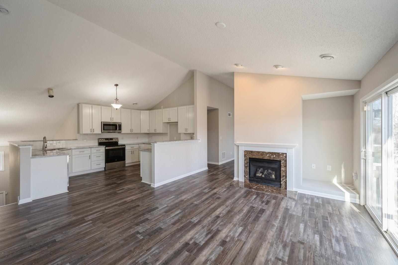 7615 Elm Grove Avenue, Unit 612 New Hope, MN 55428 - Photo 6 of 16