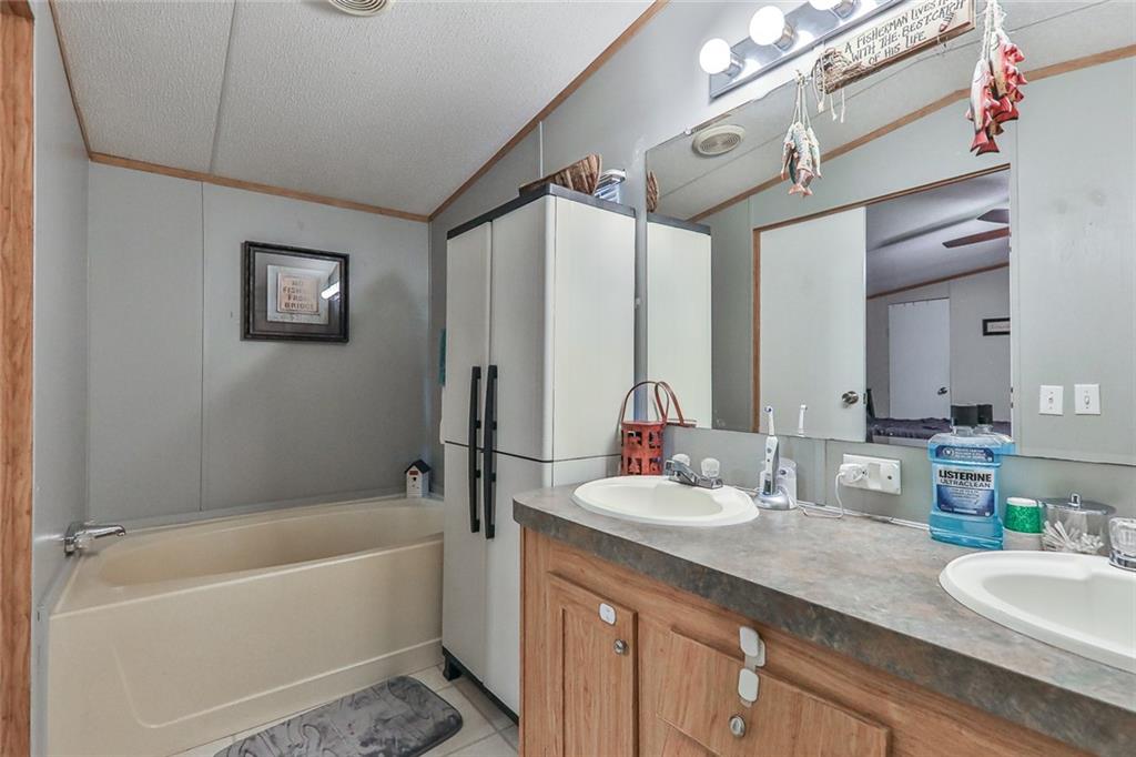 406 B 21000 Road Cherryvale, KS 67335 - Photo 10 of 20