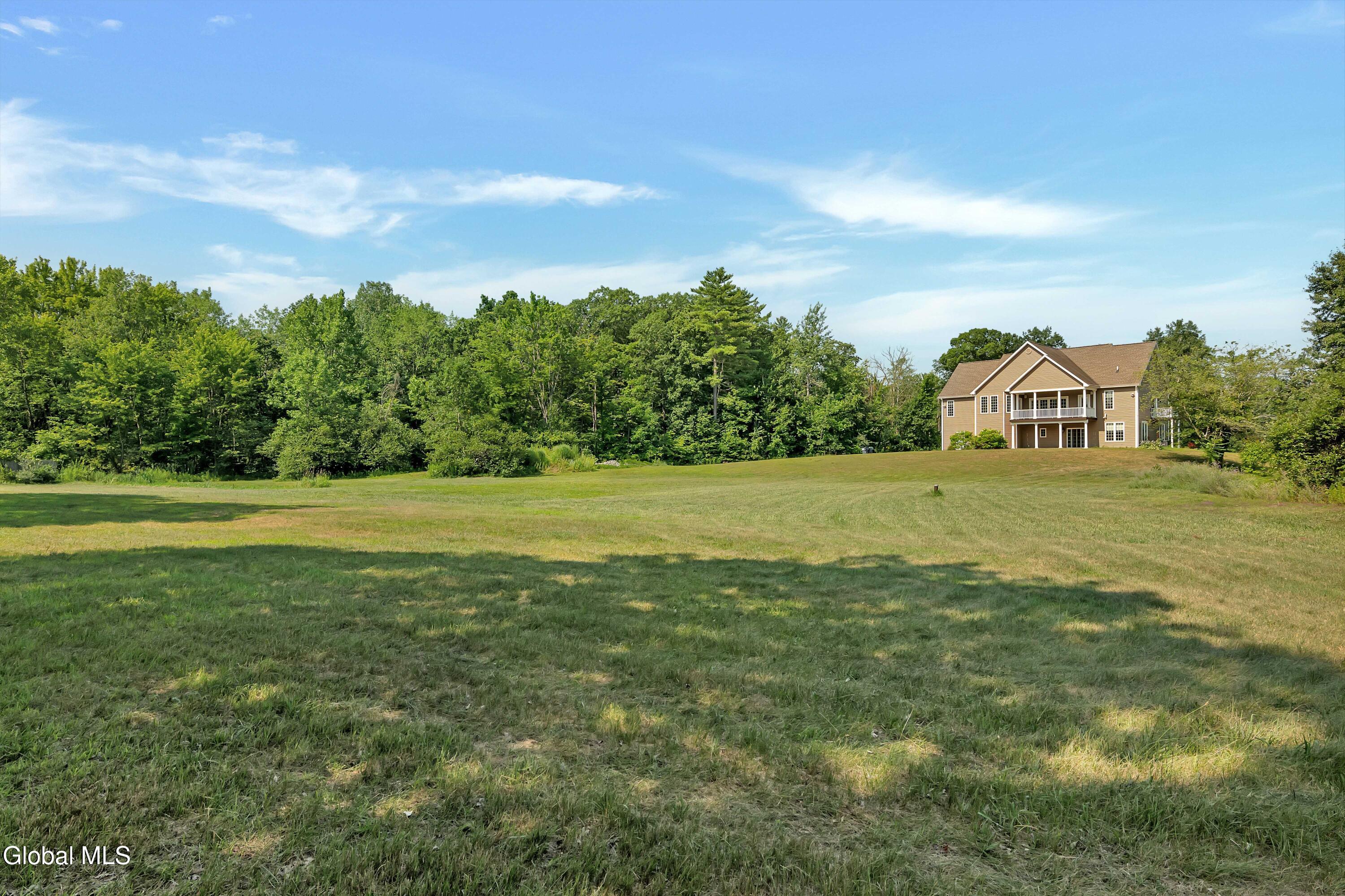 3 Riverside Court Stillwater, NY 12170 - Photo 5 of 56 P1486197