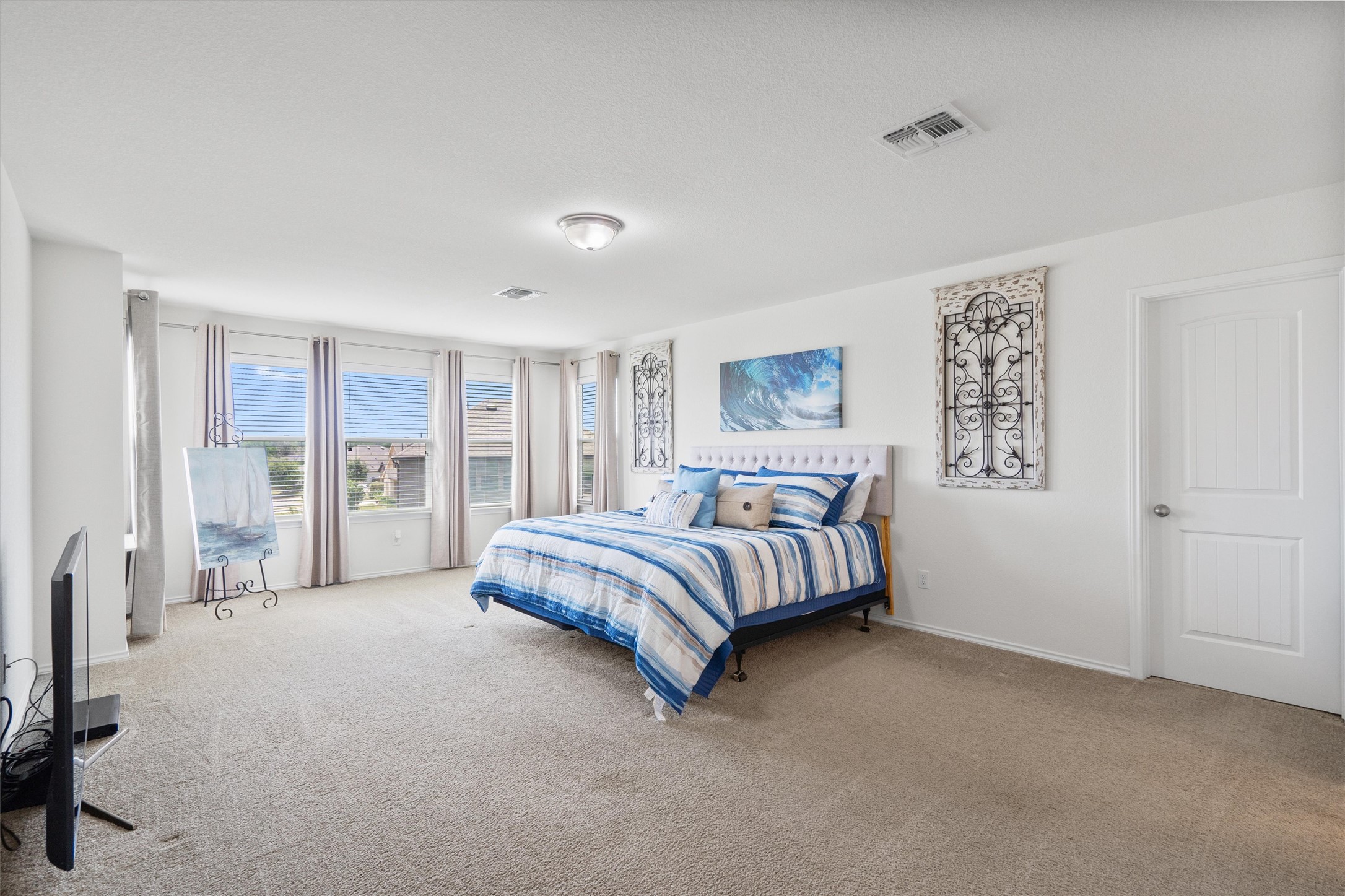 1208 Ravenside Cove Leander, TX 78641 - Photo 24 of 39