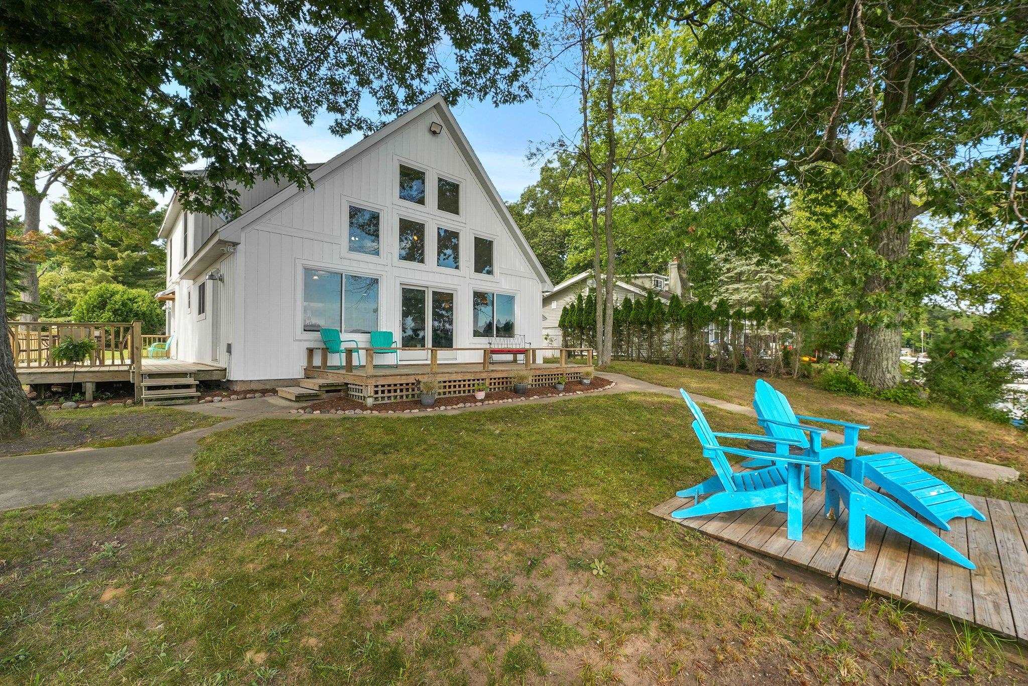 298 Bass Lake Road Traverse City, MI 49685 - Photo 7 of 68 1926620-d0904388-6c1d-4c0e-ba8b-80d5440ff7ac.JPG