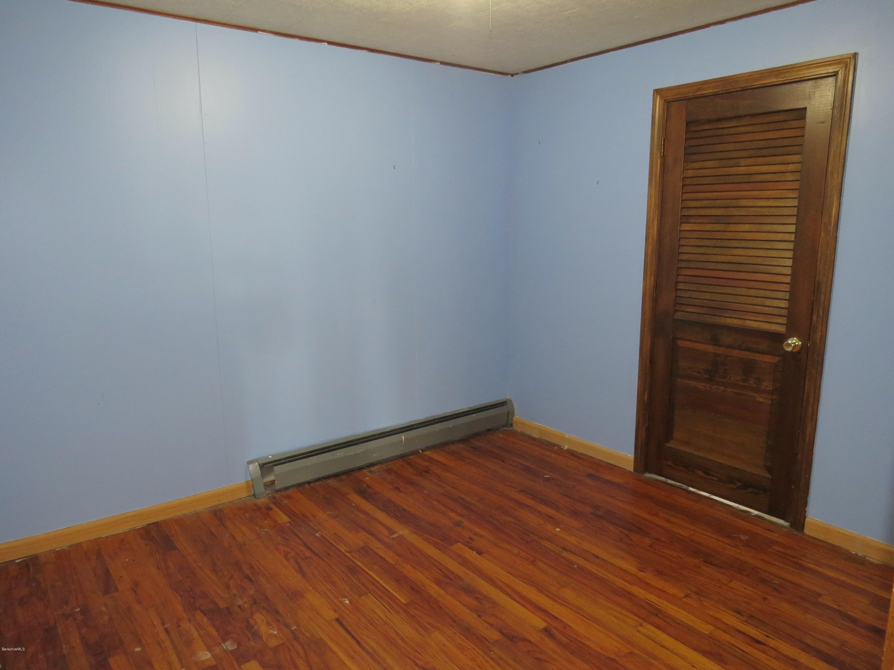 3 Longview Road Lanesborough, MA 01237 - Photo 14 of 30 Bedroom 2